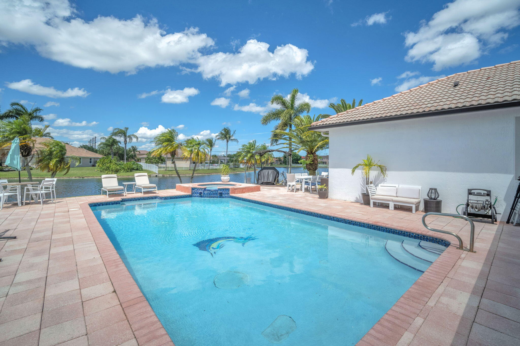 STONERIDGE LAKE ESTATES PLAT - Residential