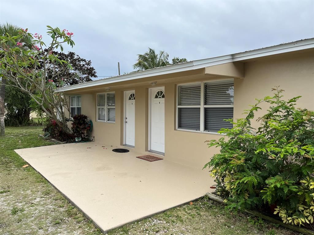 Photo of 19147 SE Hillcrest Drive #B, Jupiter, FL 33469 (MLS # R10886960)