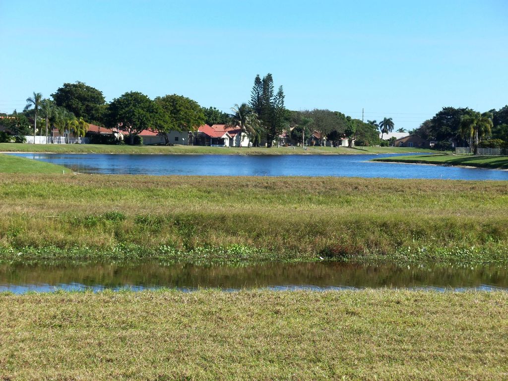 Photo of 5664 Pebble Brook Lane, Boynton Beach, FL 33472 (MLS # R11167858)