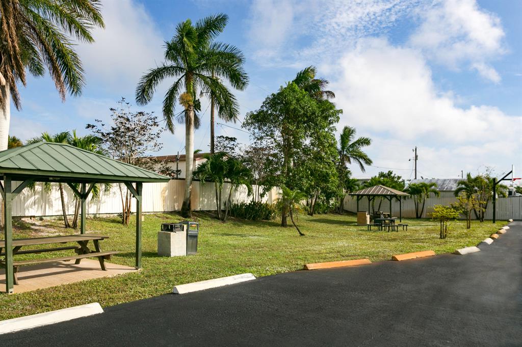 GOMEZ GRANT W/O RVR - Commercial Sale