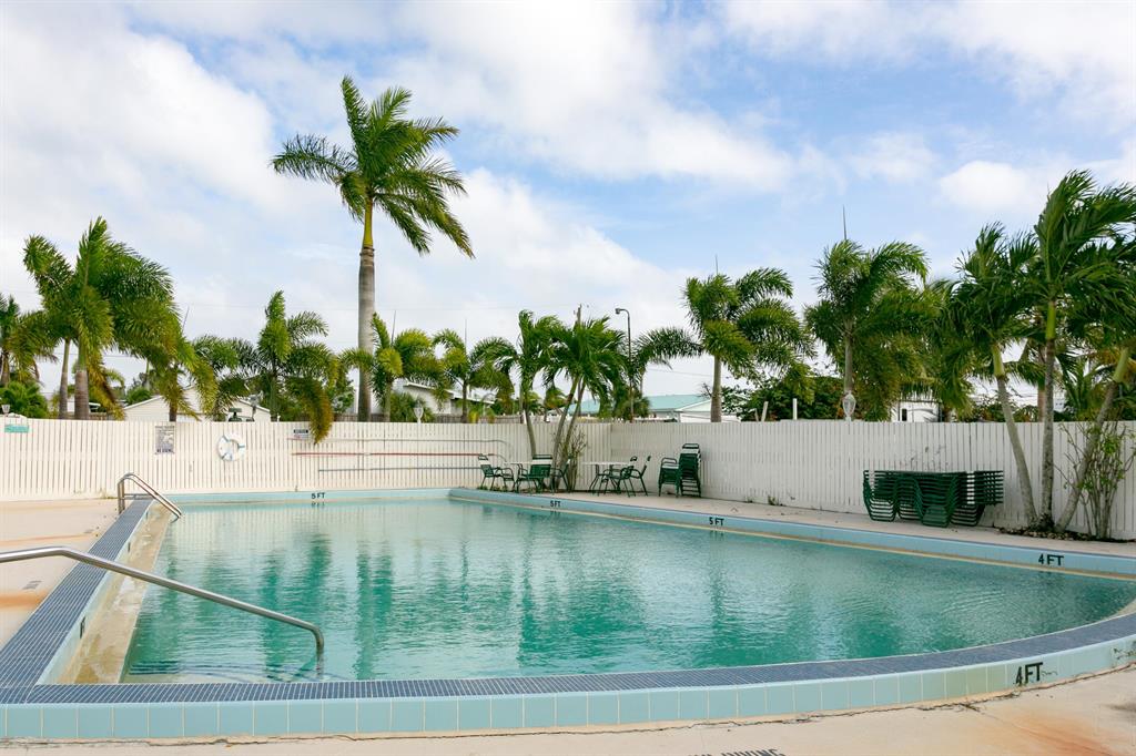 GOMEZ GRANT W/O RVR - Commercial Sale