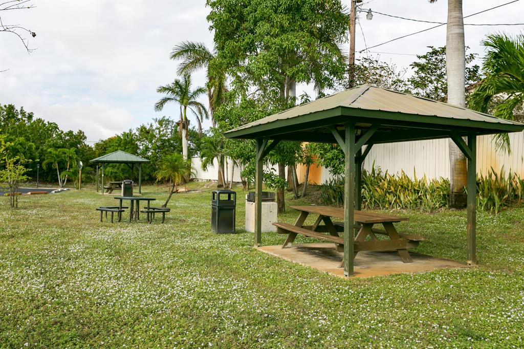 GOMEZ GRANT W/O RVR - Commercial Sale