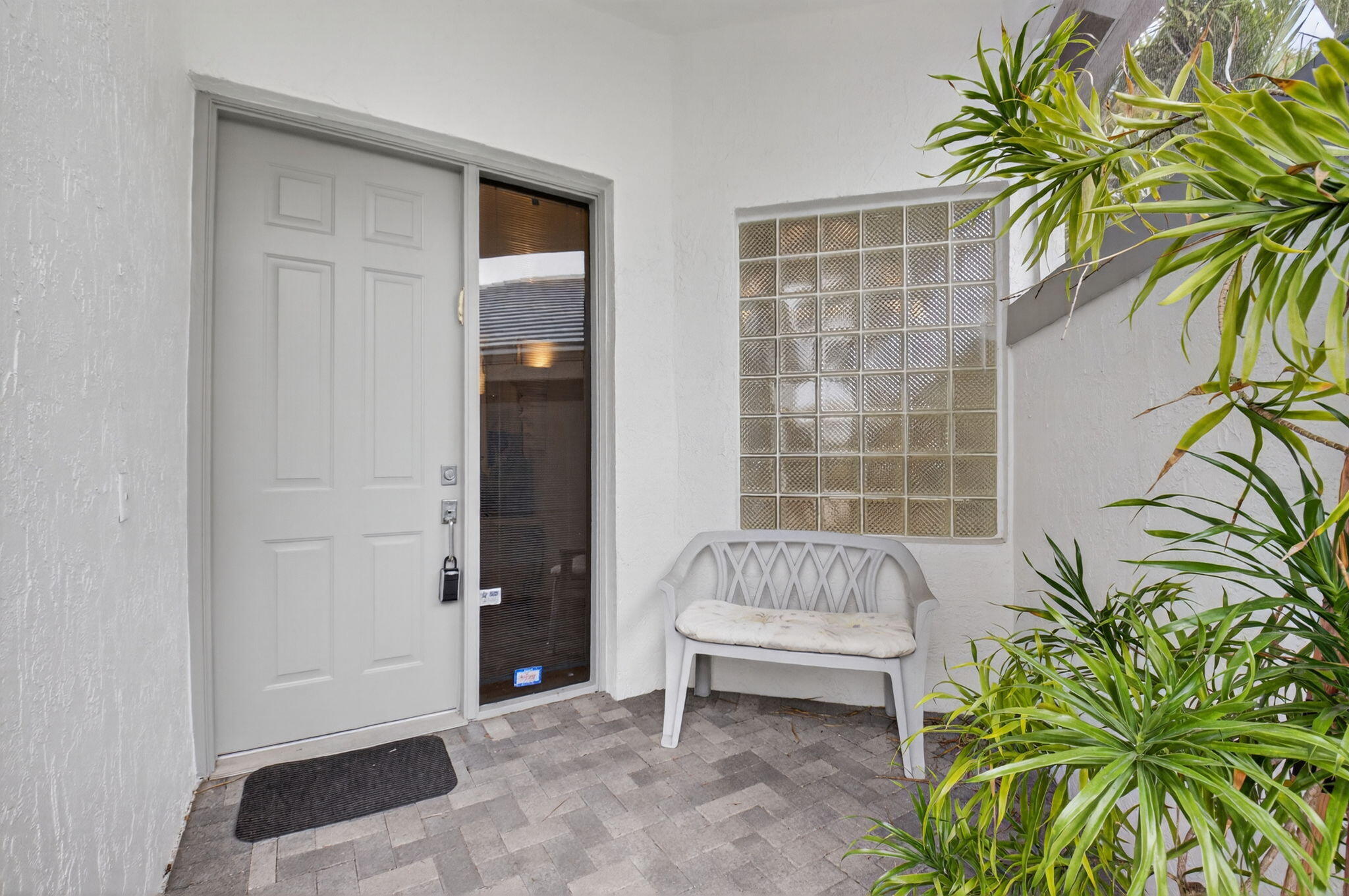 11873 Fountainside Circle