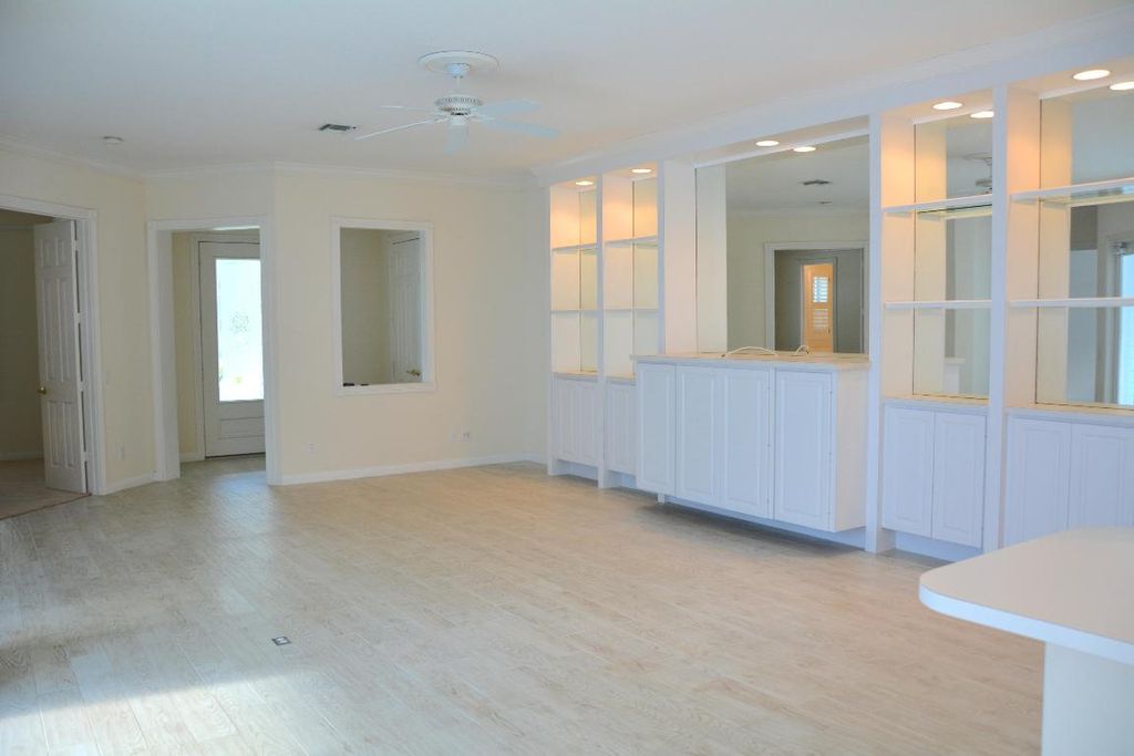 Photo of 237 Barbados Drive, Jupiter, FL 33458 (MLS # R10981797)