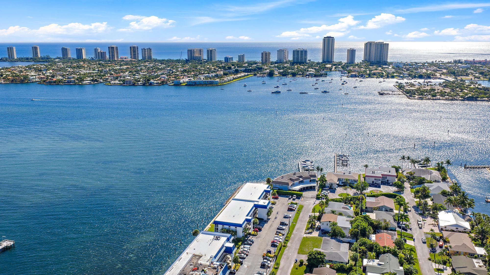 WILSHIRE EAST CONDOS - Residential