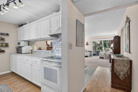 Tiny photo for 872 SW 9th Street Circle #101, Boca Raton, FL 33486 (MLS # B26089018)