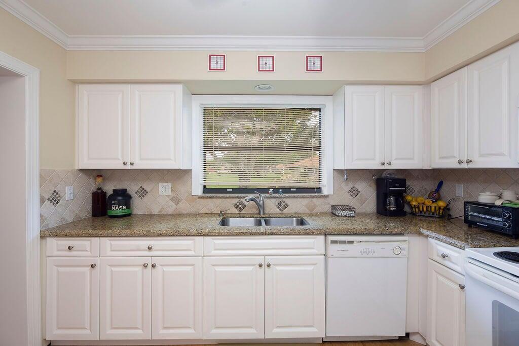 BENT TREE VILLAS WEST CON - Residential Lease