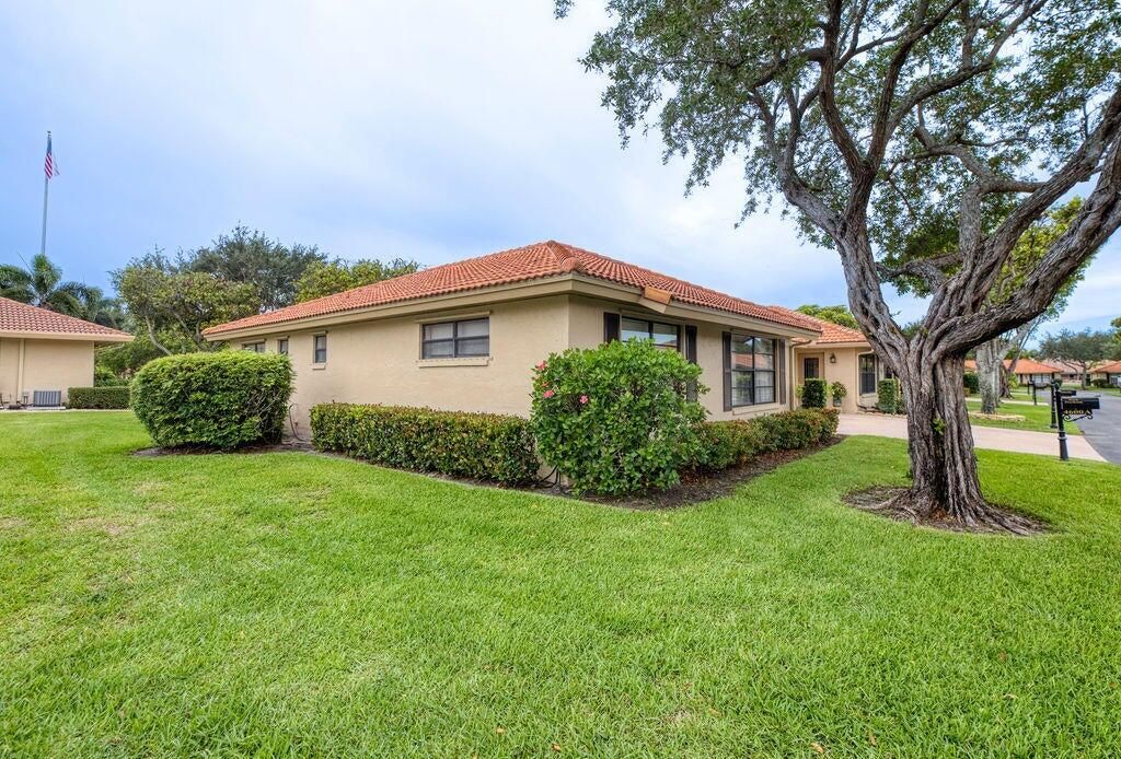 Photo of 4600 Wildwood Tree Lane #A, Boynton Beach, FL 33436 (MLS # R11147915)