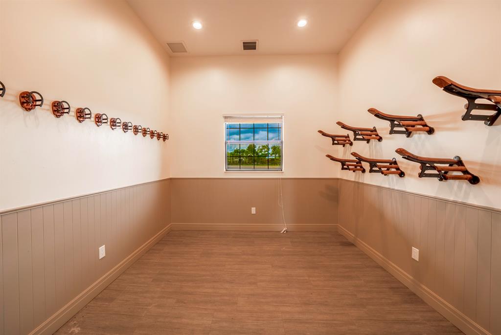 PADDOCK PARK 2 OF WELLING - Residential