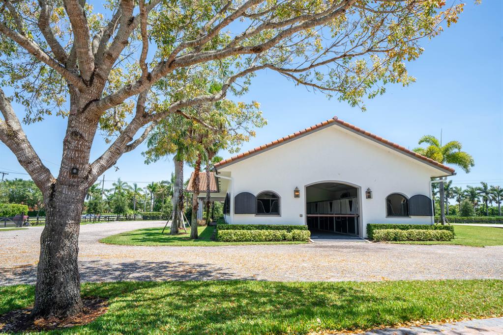 PADDOCK PARK 2 OF WELLING - Residential