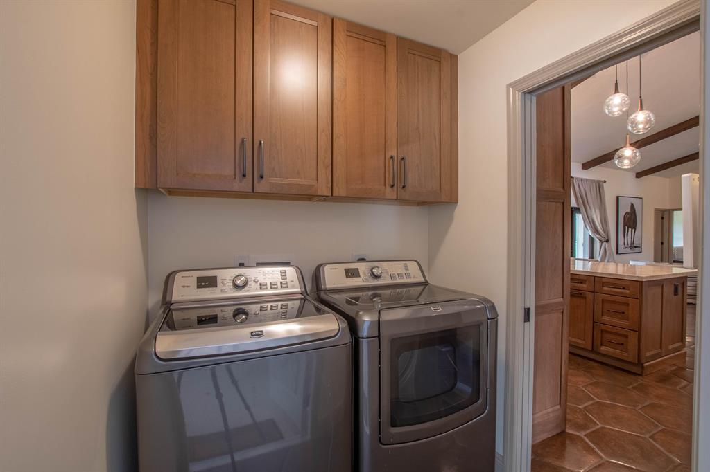 PADDOCK PARK 2 OF WELLING - Residential