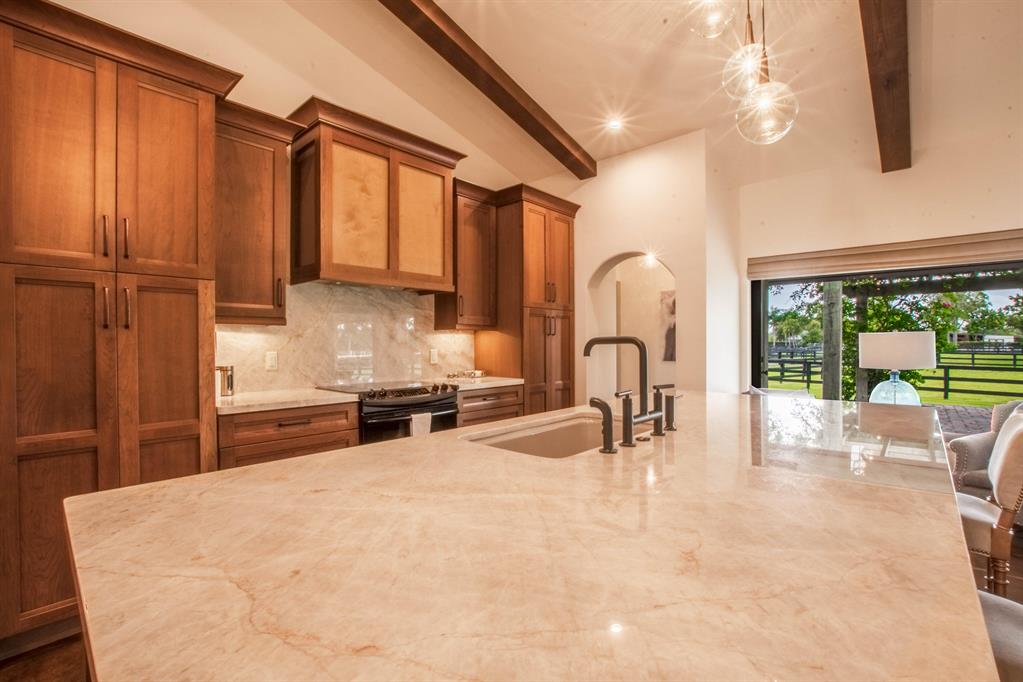 PADDOCK PARK 2 OF WELLING - Residential