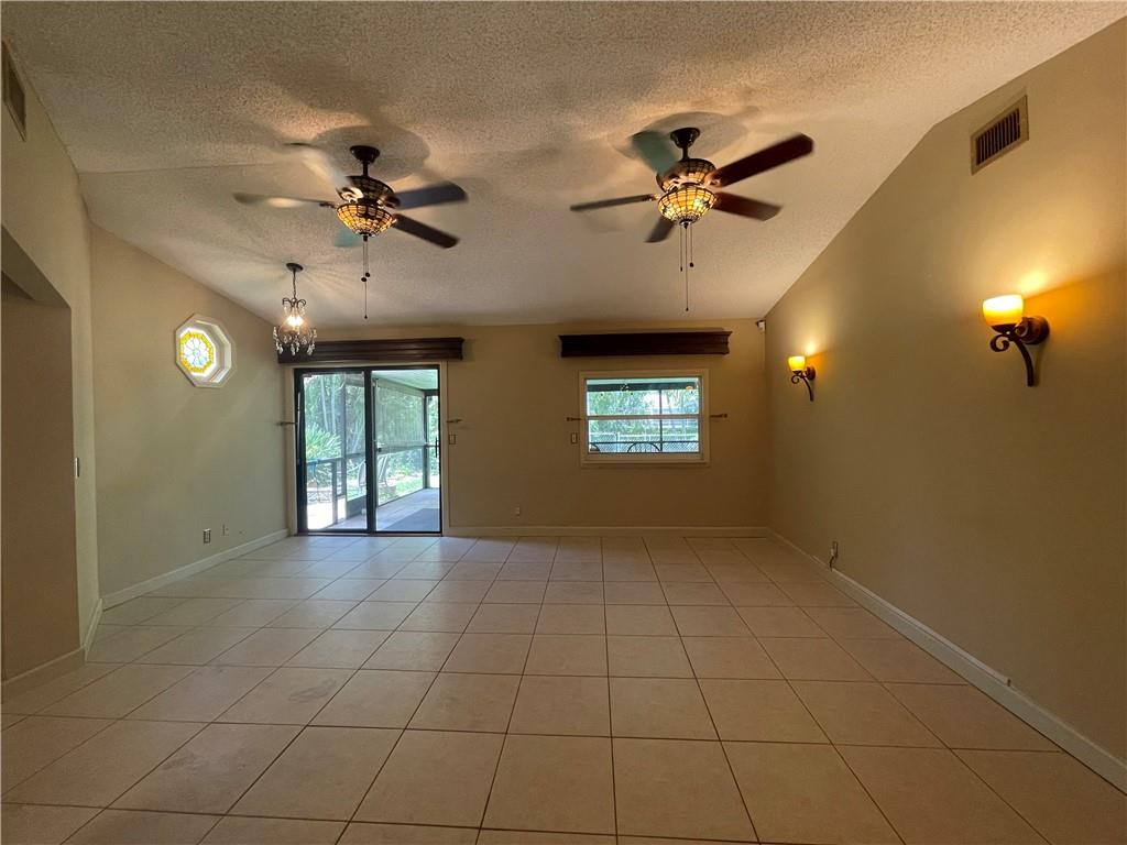 JUPITER LANDINGS - Residential