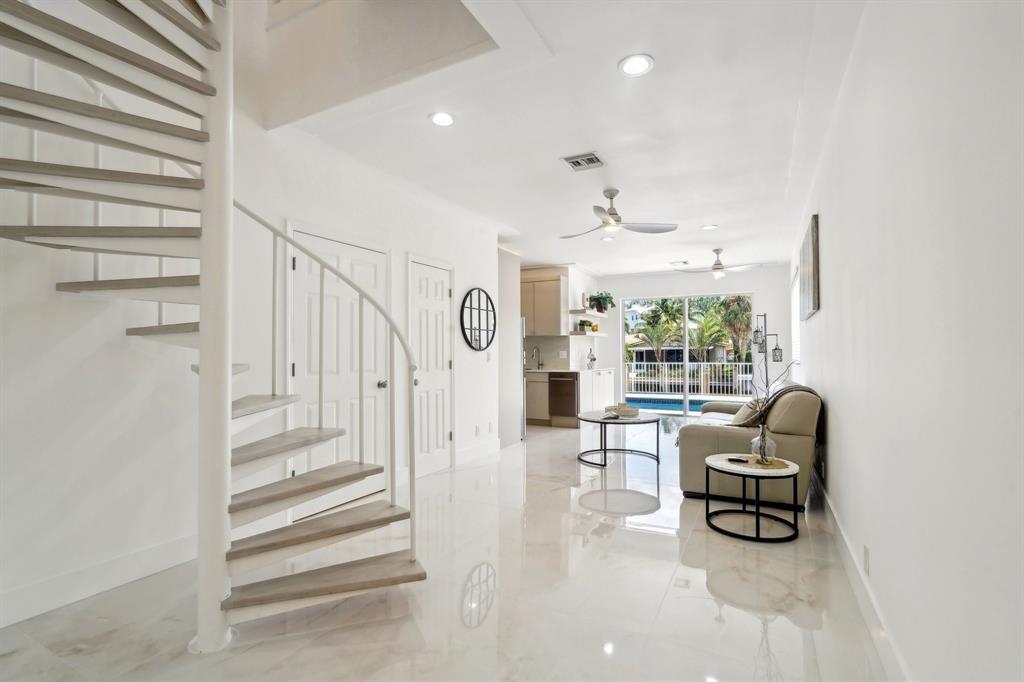 Pompano Isles 27-15 B - Residential