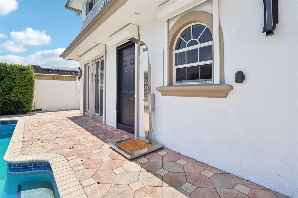 Pompano Isles 27-15 B - Residential