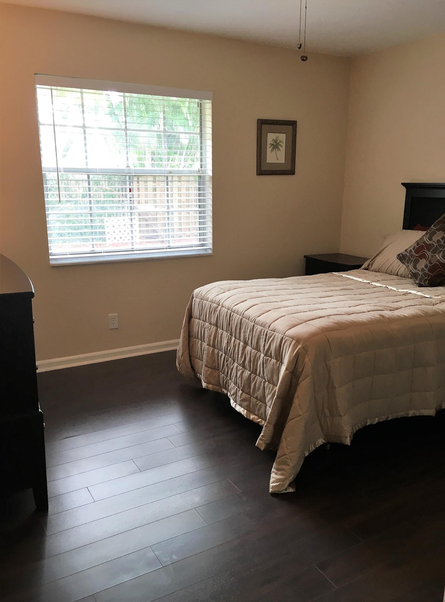 SOUTH SHORE 2 OF WELLINGTON - Residential