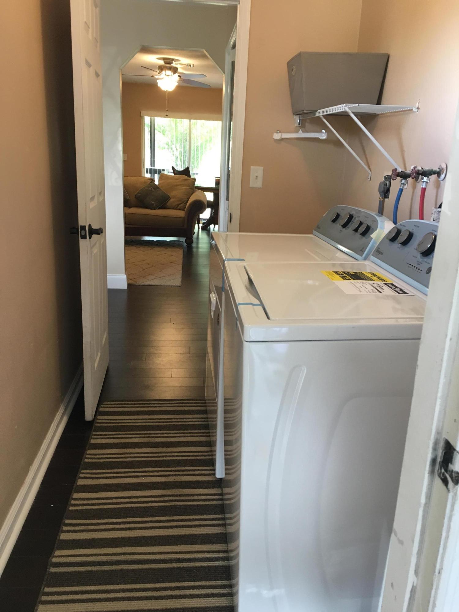 SOUTH SHORE 2 OF WELLINGTON - Residential