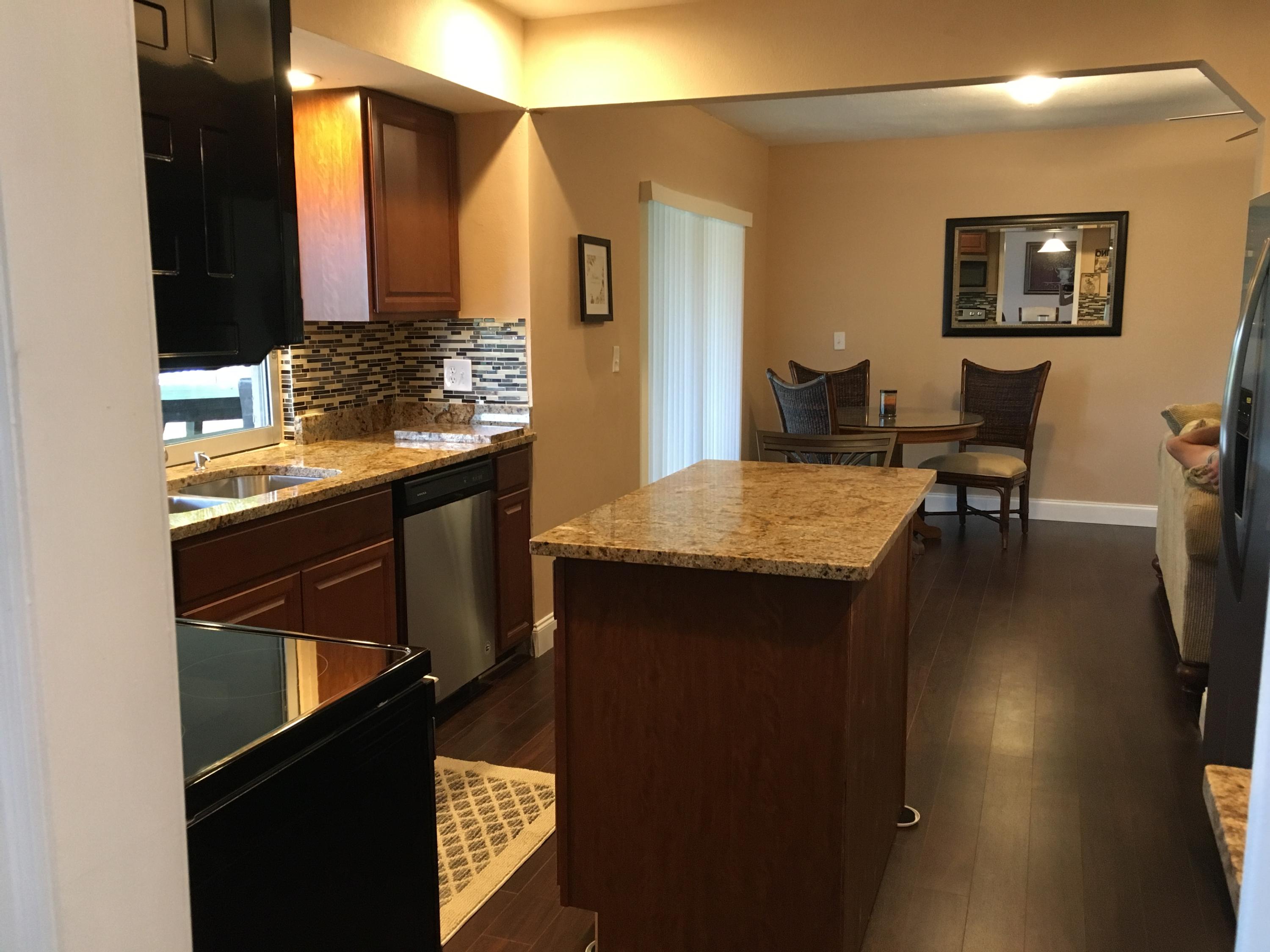 SOUTH SHORE 2 OF WELLINGTON - Residential