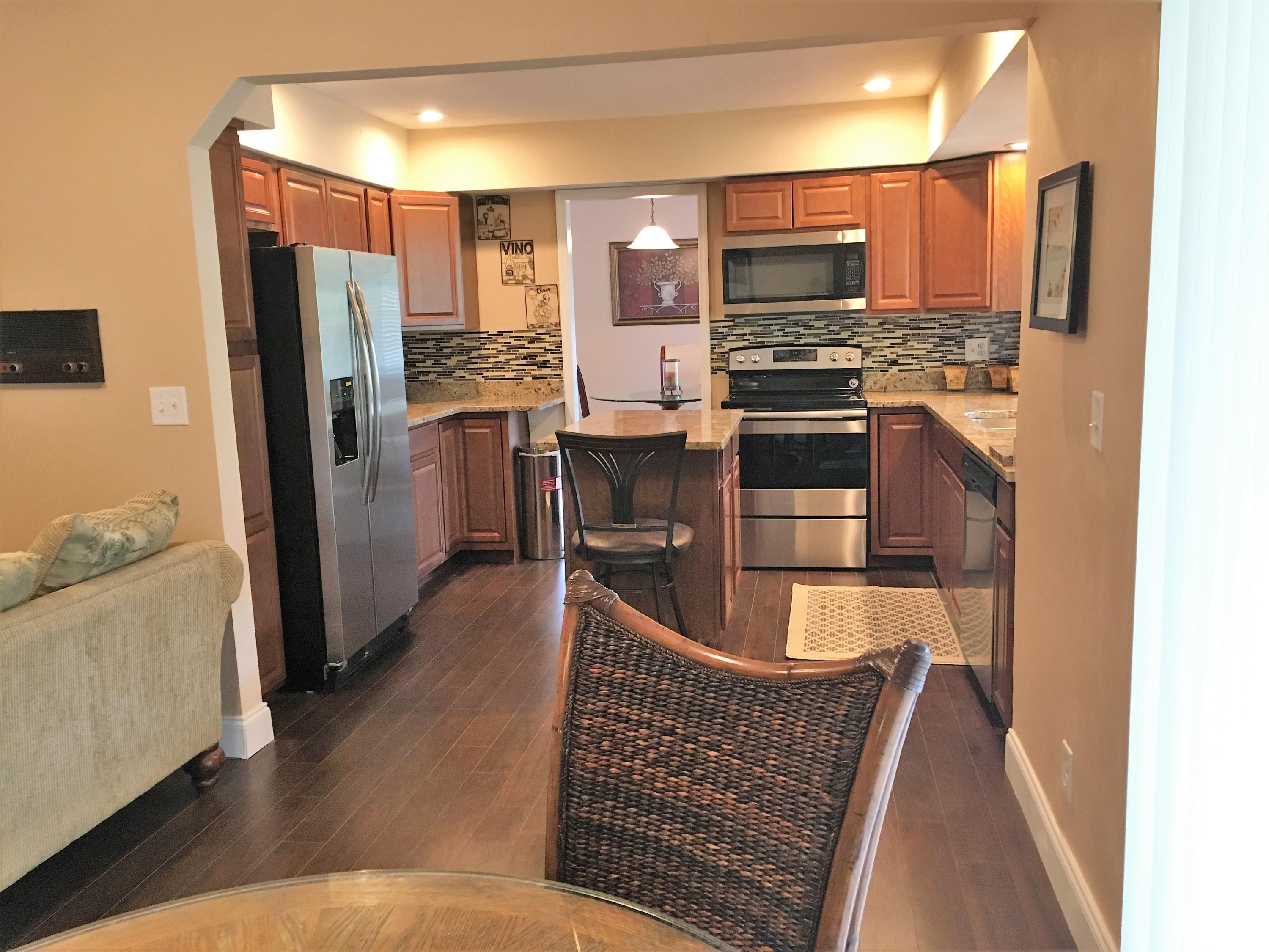 SOUTH SHORE 2 OF WELLINGTON - Residential