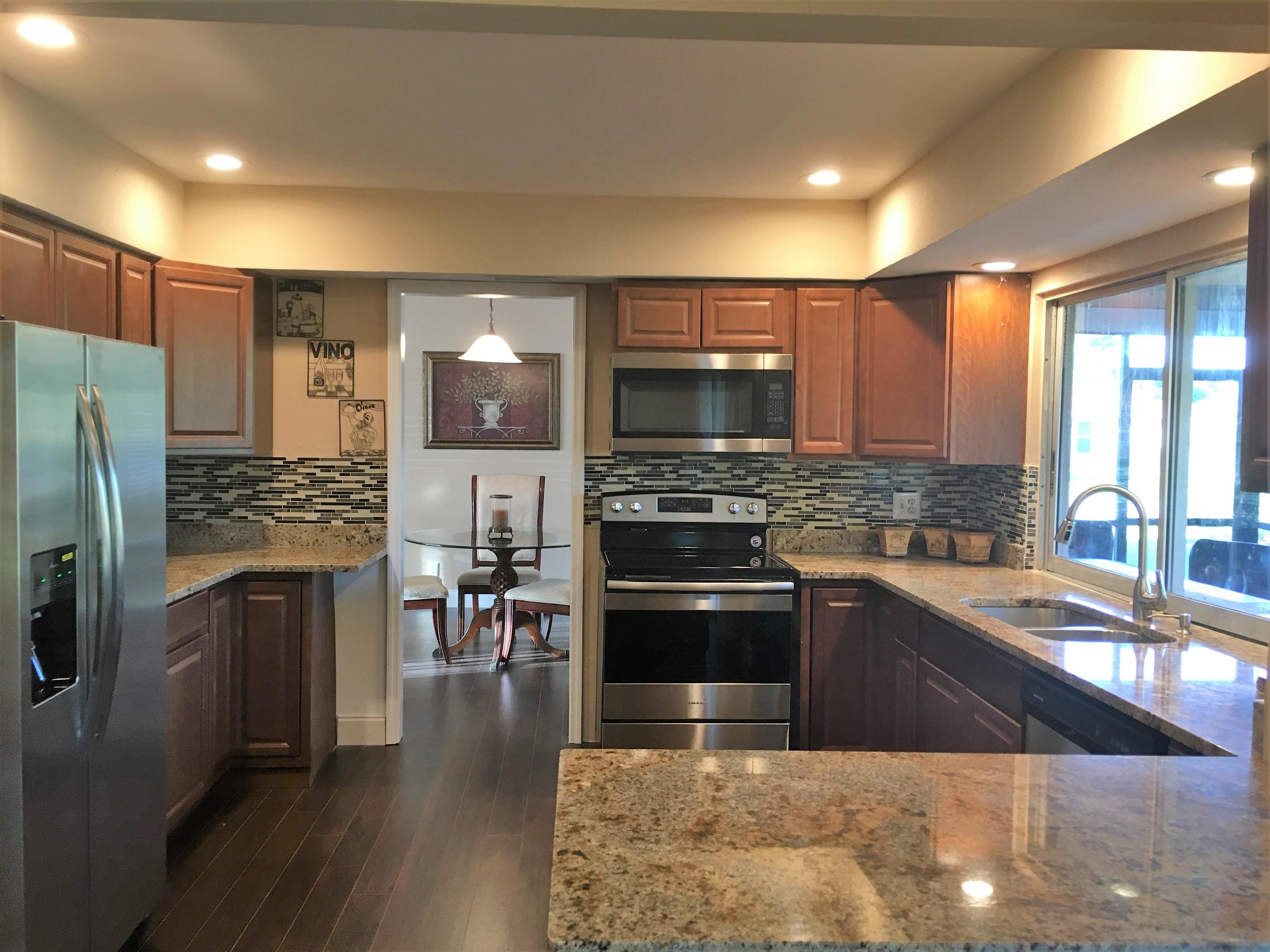 SOUTH SHORE 2 OF WELLINGTON - Residential