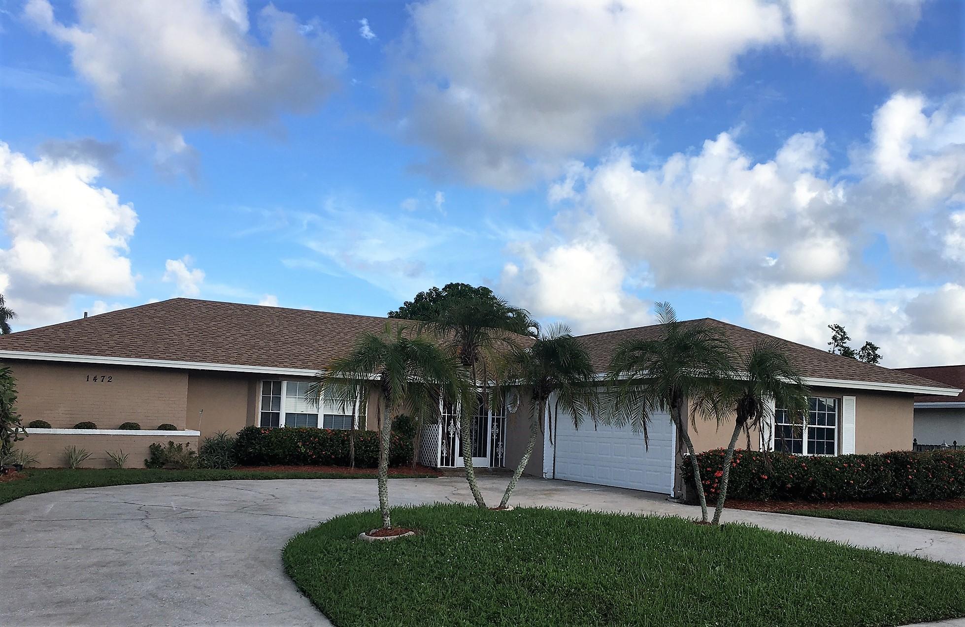 SOUTH SHORE 2 OF WELLINGTON - Residential