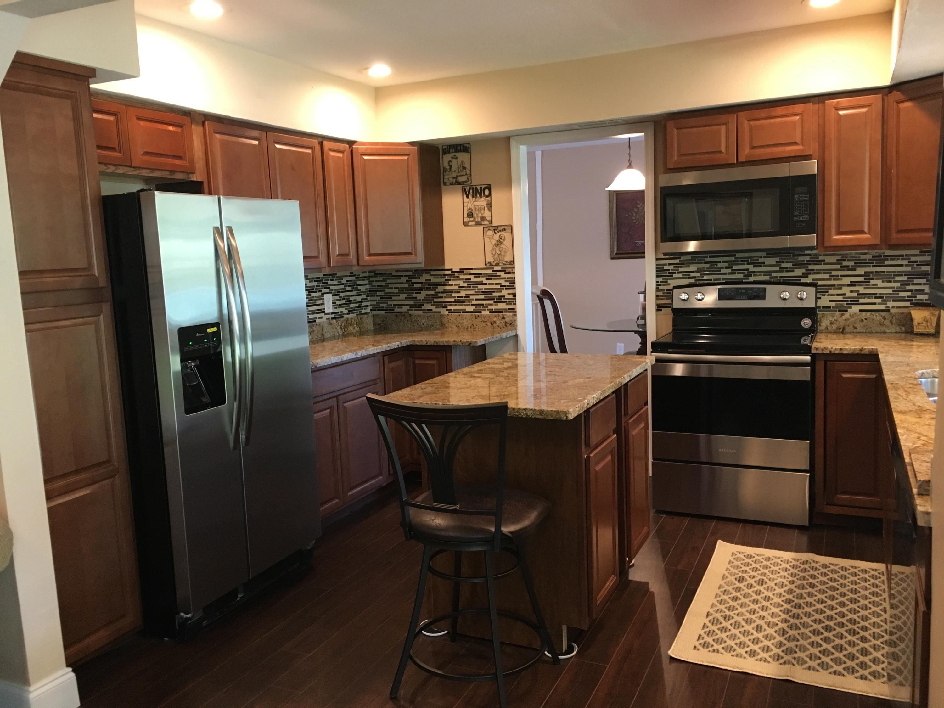 SOUTH SHORE 2 OF WELLINGTON - Residential