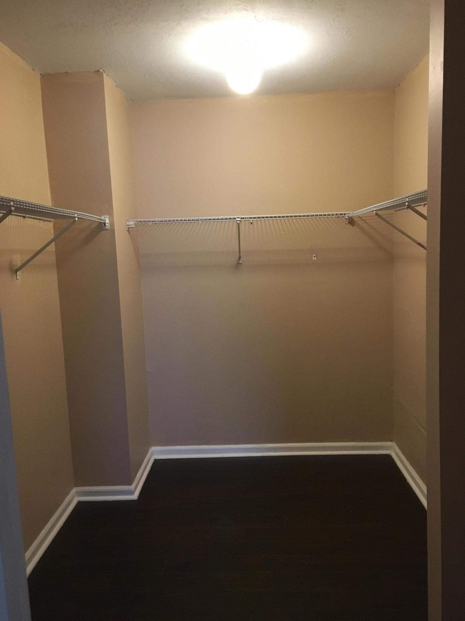 SOUTH SHORE 2 OF WELLINGTON - Residential