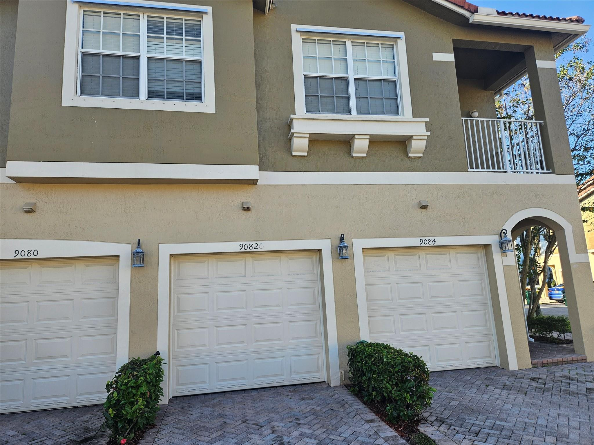 Hampton Hills Condo - Residential Lease