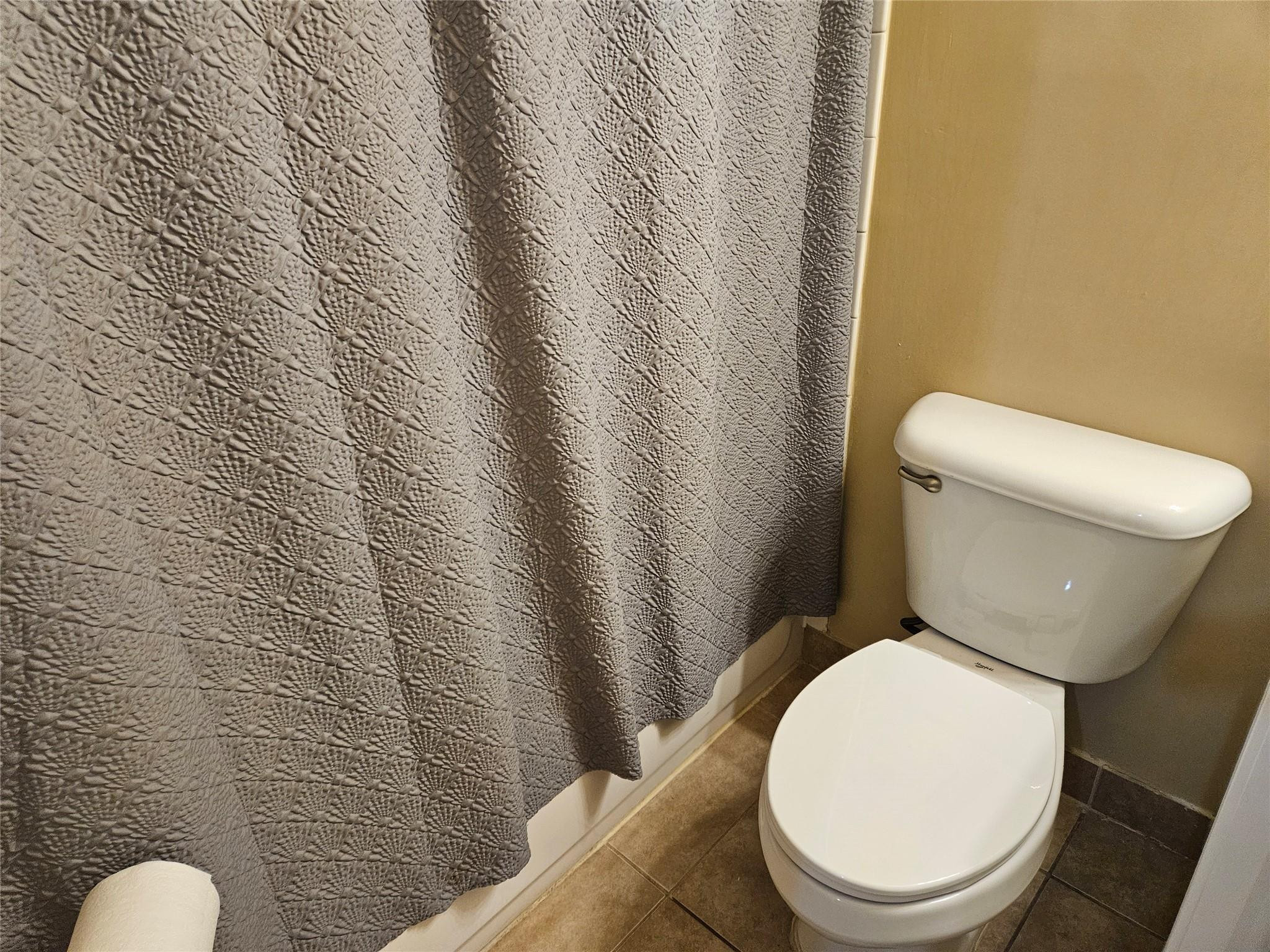 Hampton Hills Condo - Residential Lease
