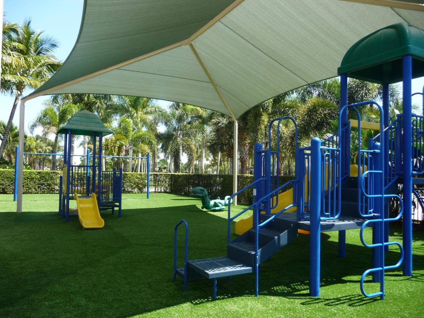 MADISON GREEN - Residential