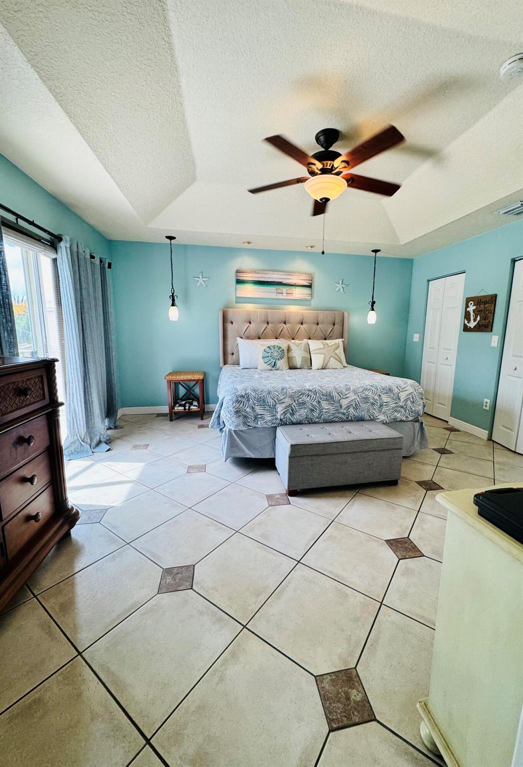 MADISON GREEN - Residential