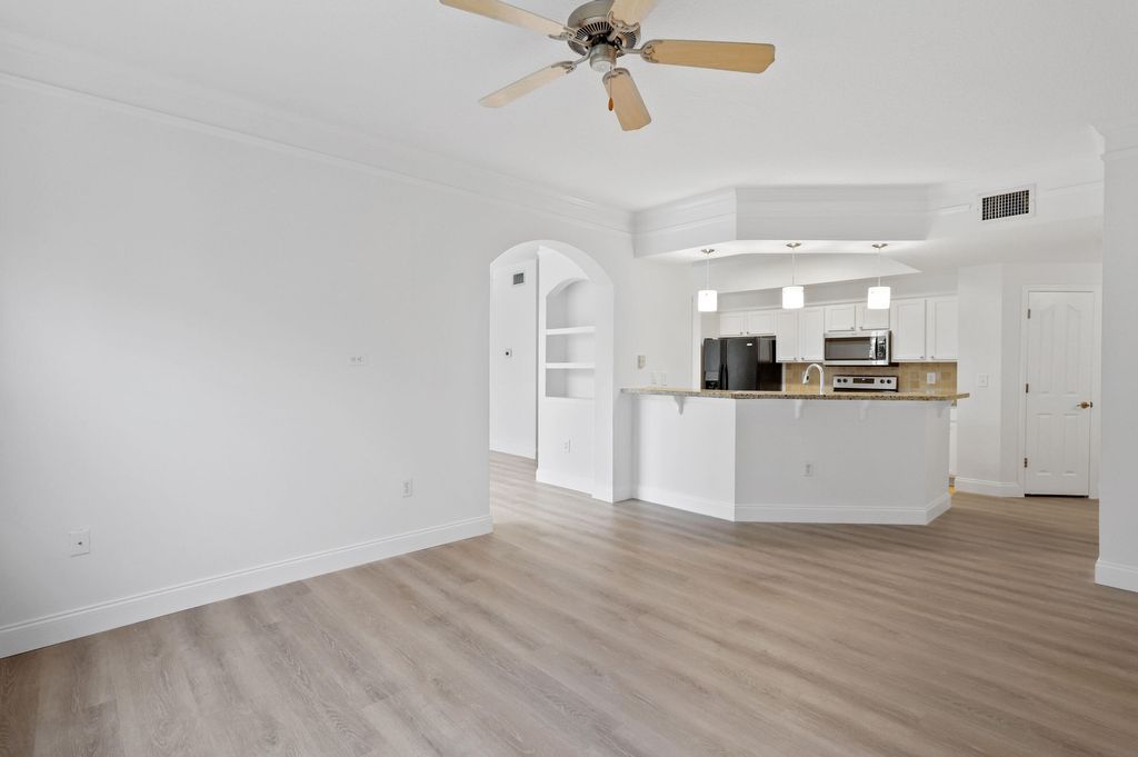 Photo of 225 Murcia Drive #313, Jupiter, FL 33458 (MLS # R10932003)