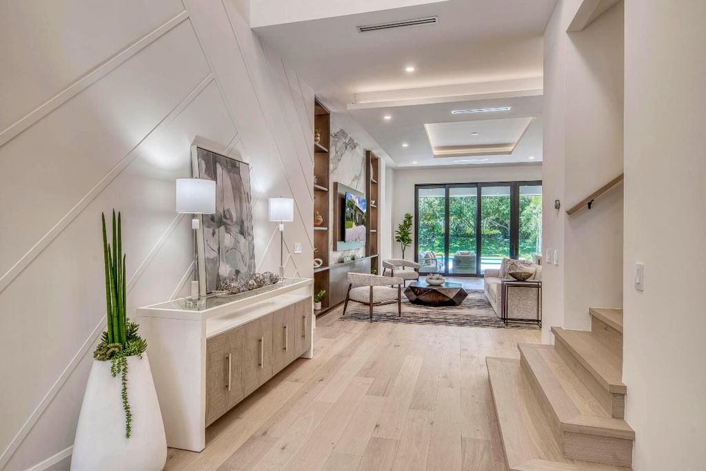 Photo of 3330 Degas Drive W, Palm Beach Gardens, FL 33410 (MLS # R11106534)