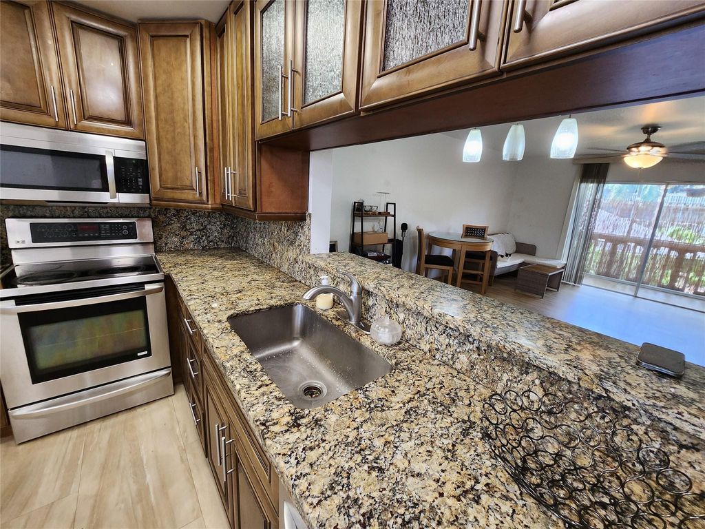 Photo of 219 NE 14th Avenue #202, Hallandale Beach, FL 33009 (MLS # F10441980)