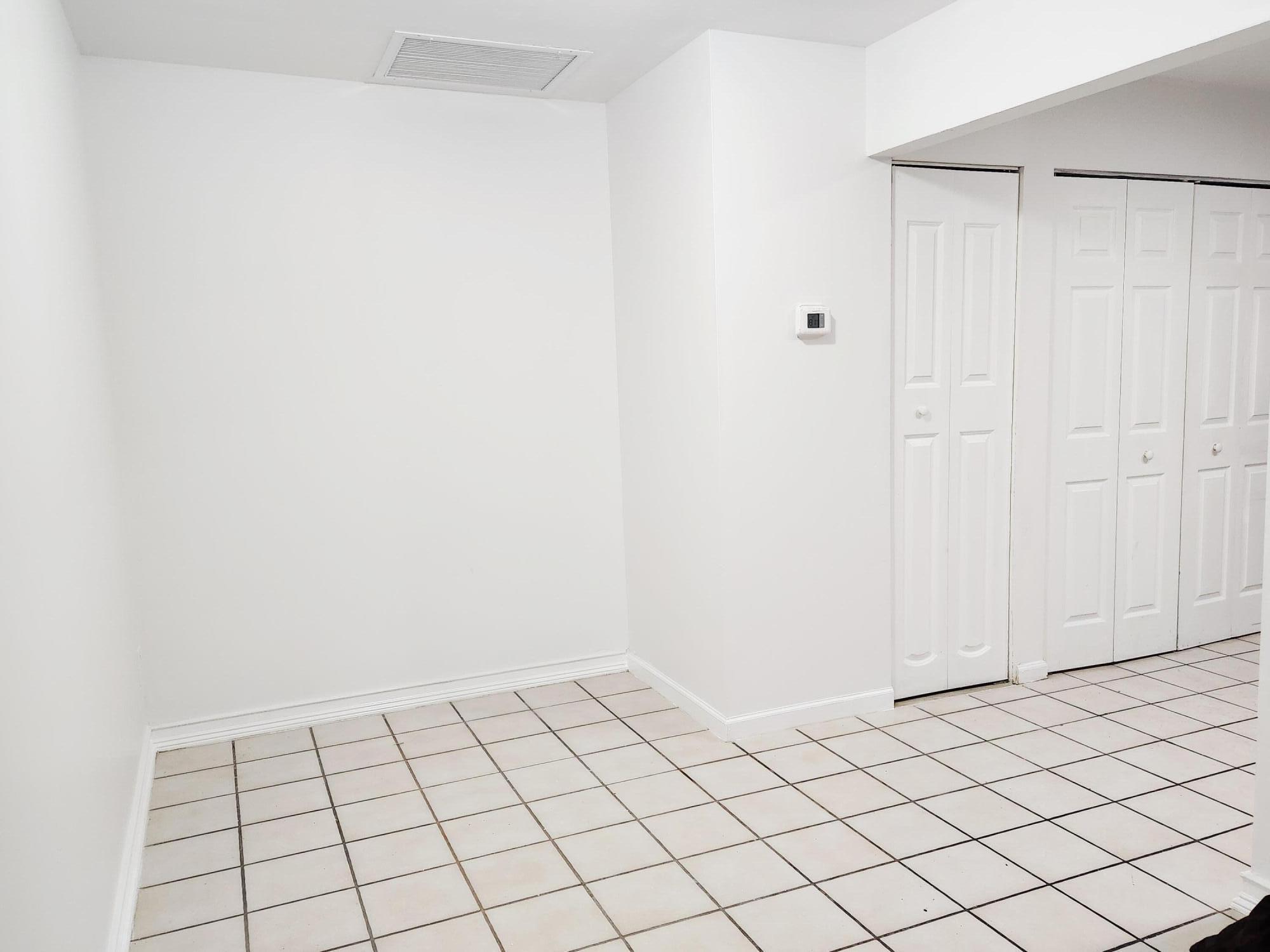 View photos, virtual tours, details... 1099 Manor Drive