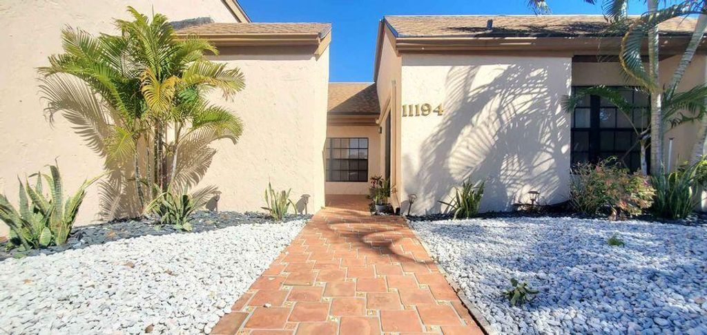 Photo of 11194 Curry Drive, Palm Beach Gardens, FL 33418 (MLS # R10776432)