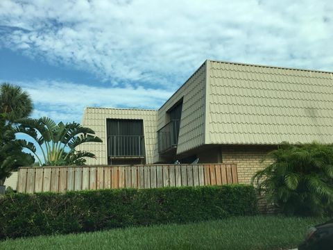 5707 57th Way West Palm Beach FL 33409