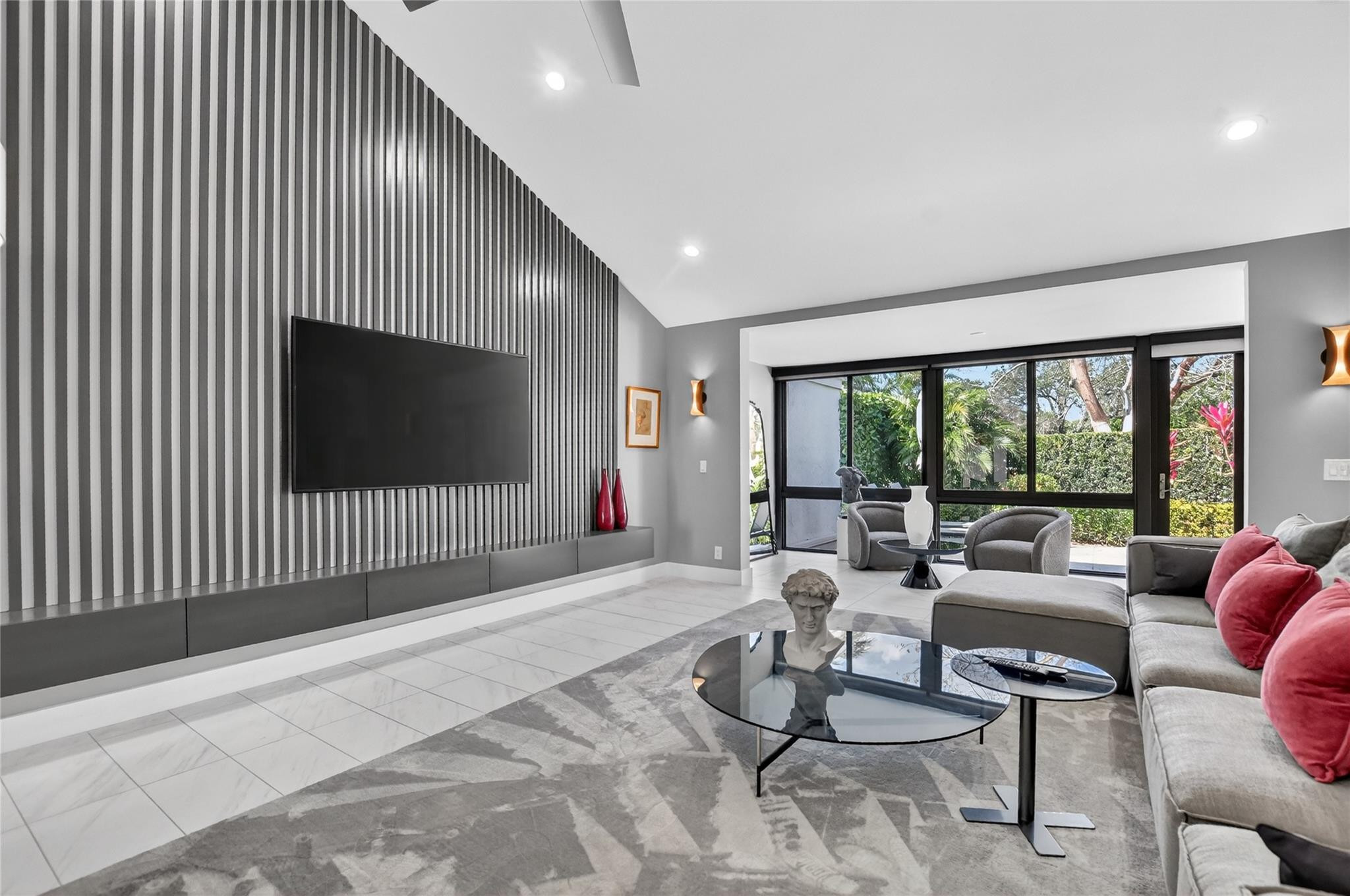 PEPPERTREE - Residential