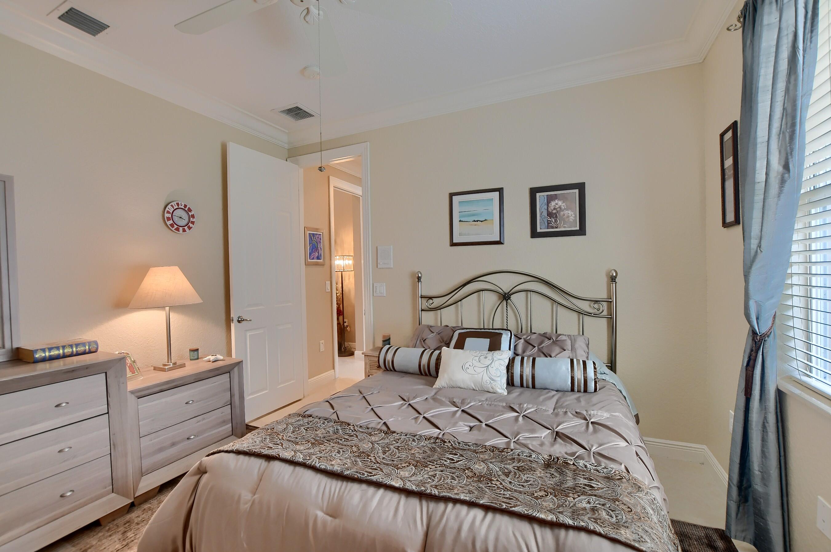 SATURNIA ISLES - Residential