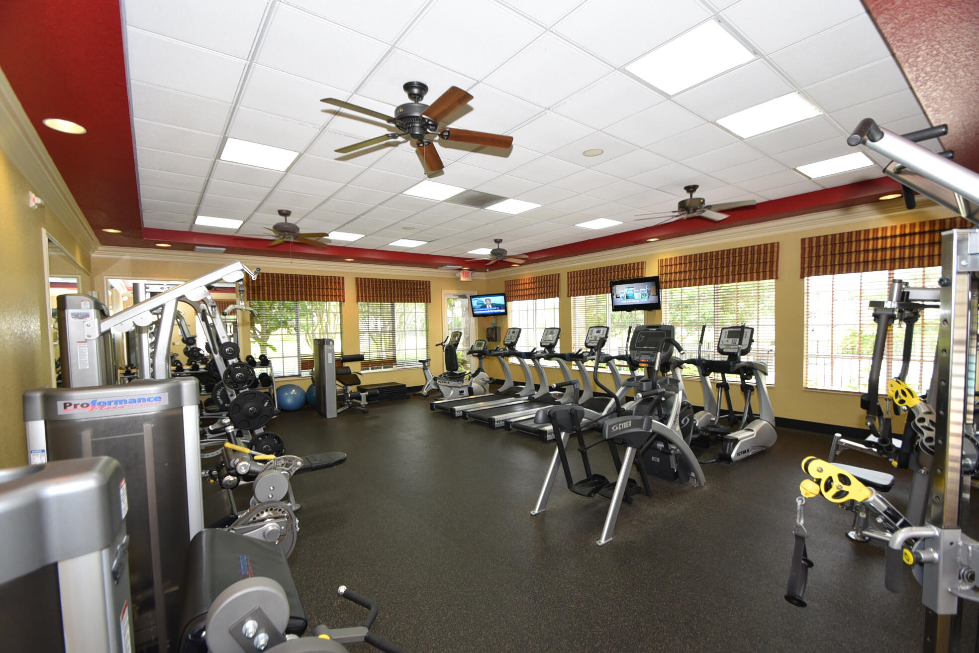 SATURNIA ISLES - Residential