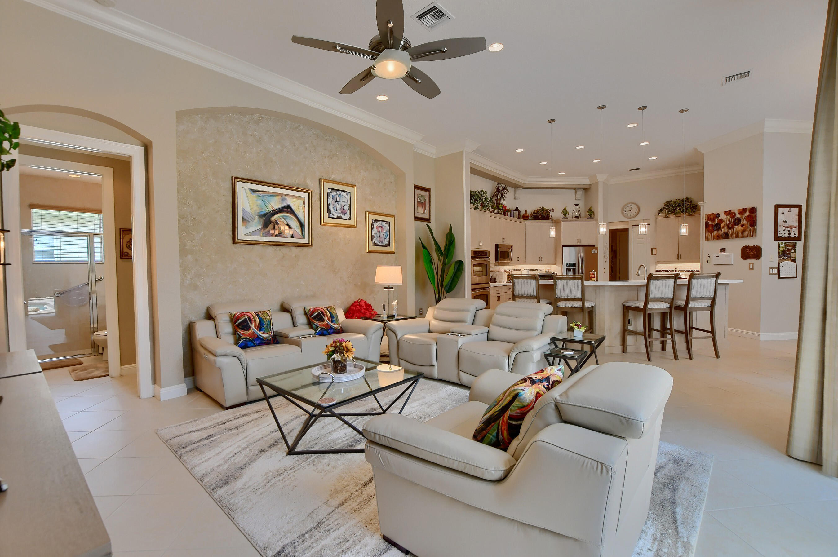 SATURNIA ISLES - Residential