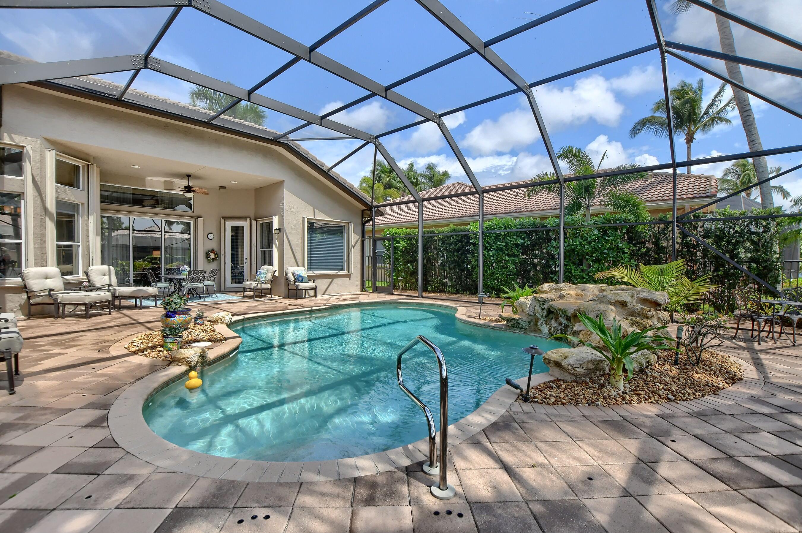 SATURNIA ISLES - Residential