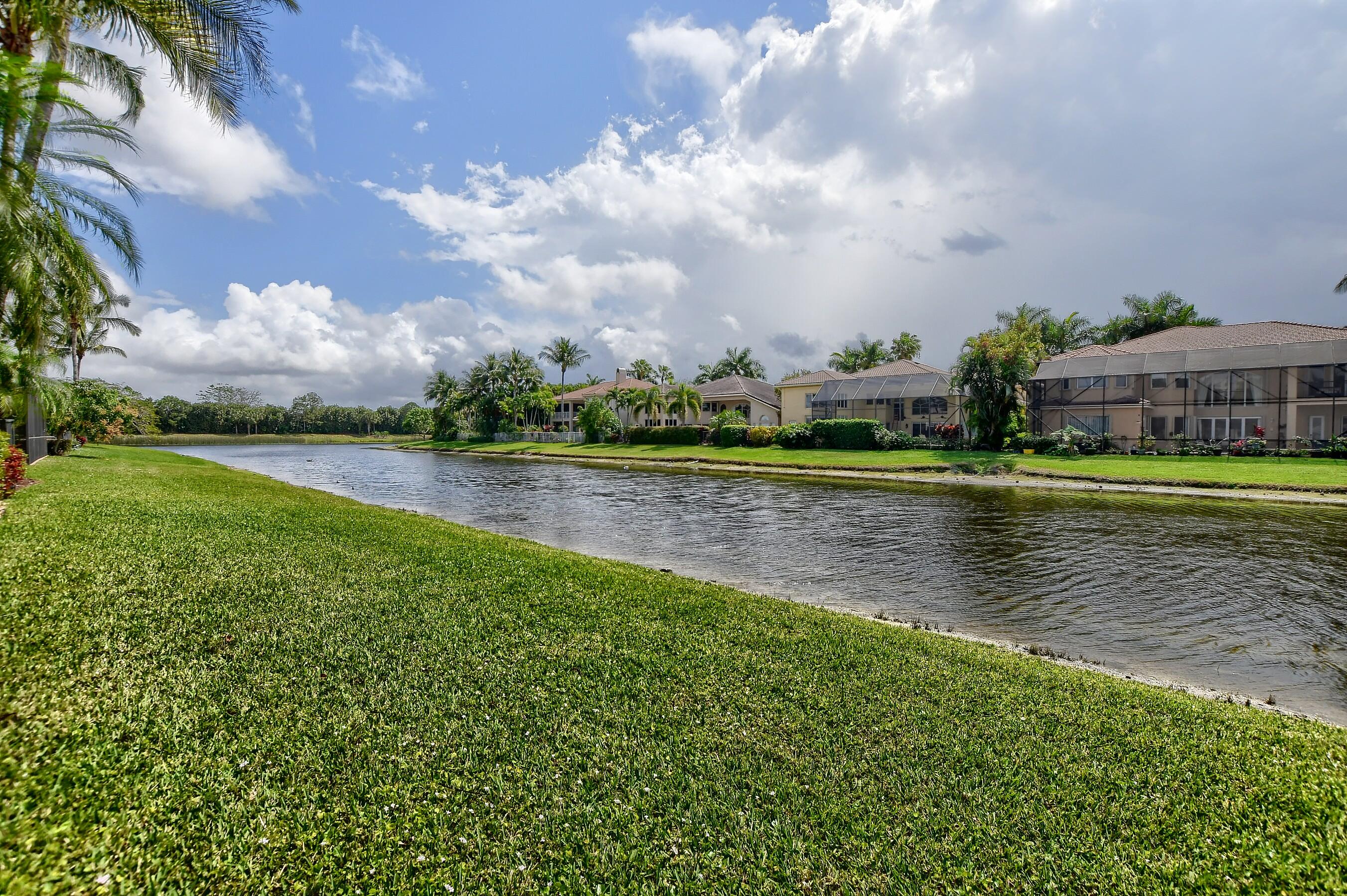 SATURNIA ISLES - Residential