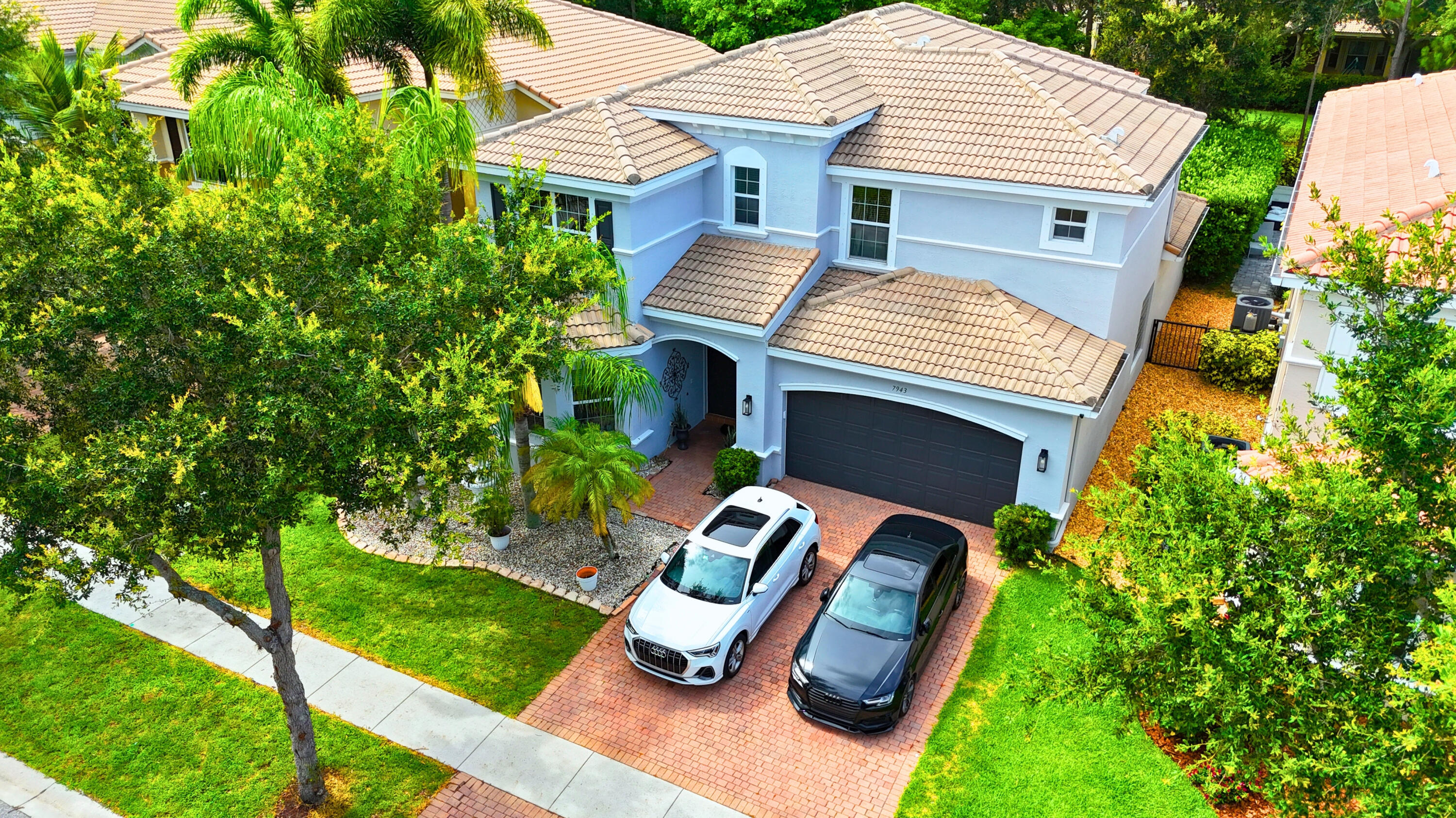 7943 Emerald Winds Circle