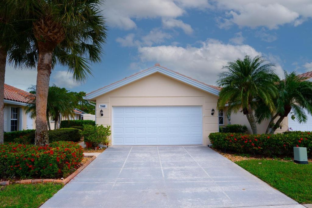 Photo of 7849 SE Spicewood Circle, Hobe Sound, FL 33455 (MLS # R10958523)