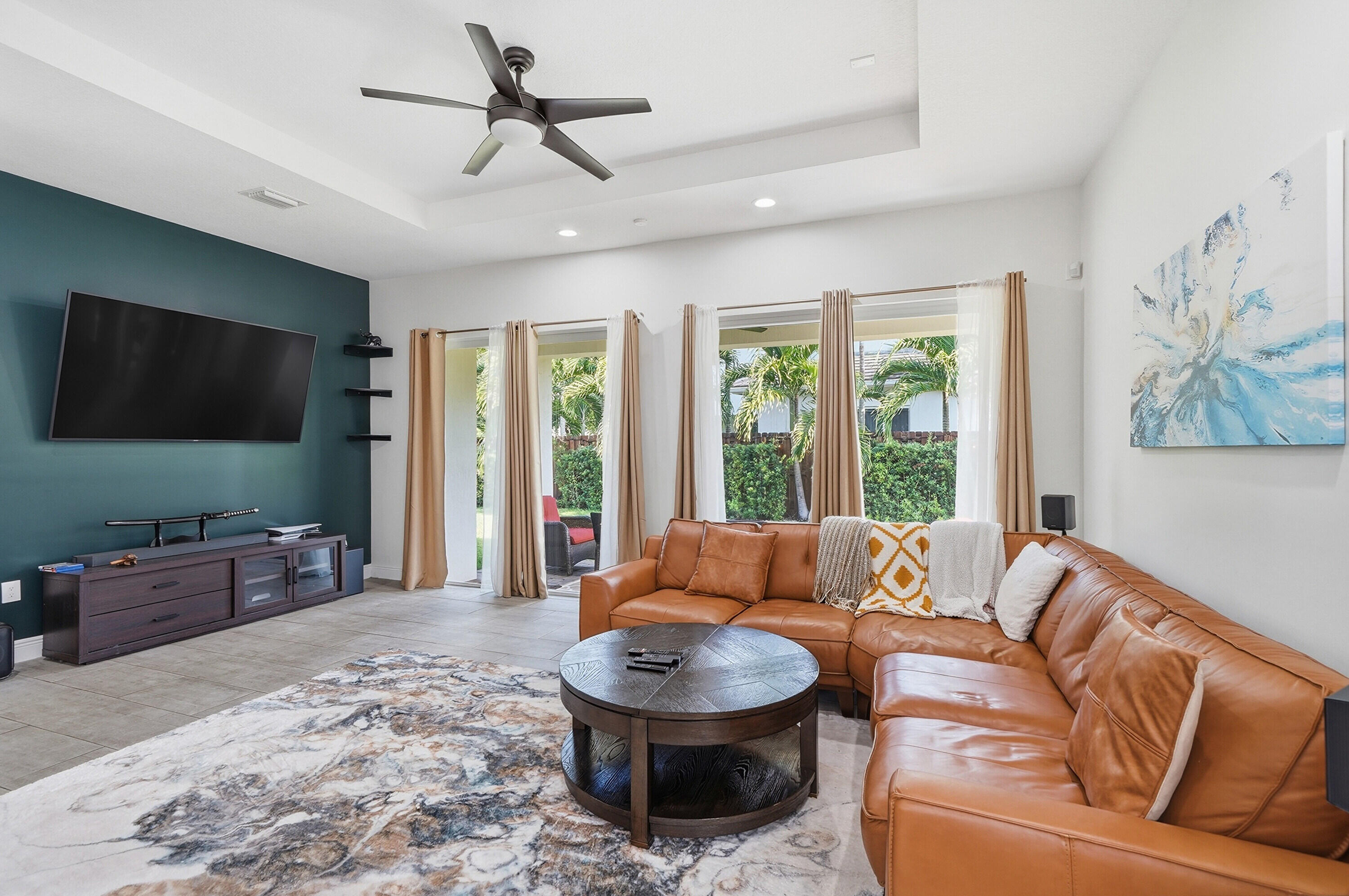 VENETIAN PARC - Residential