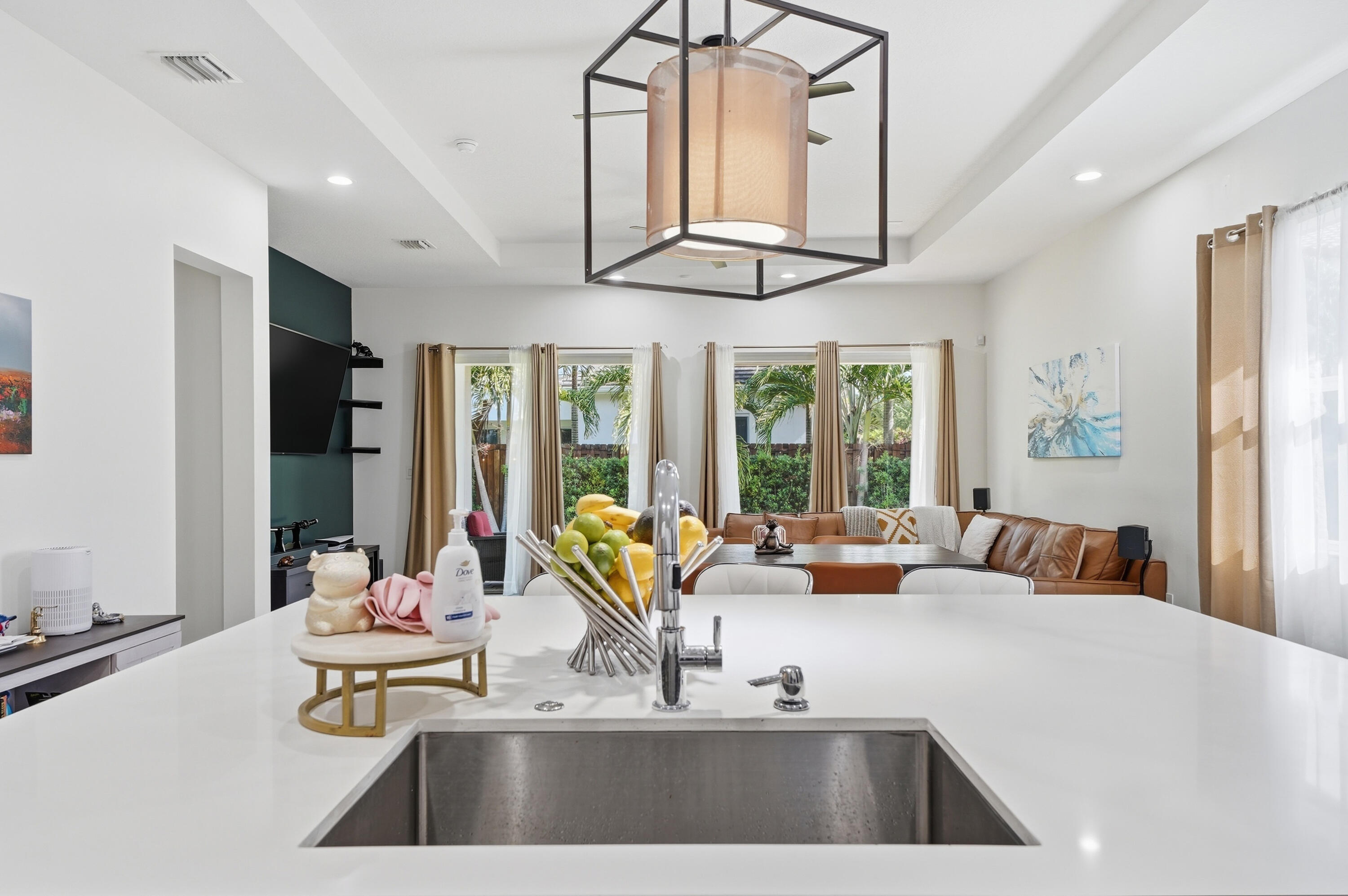 VENETIAN PARC - Residential