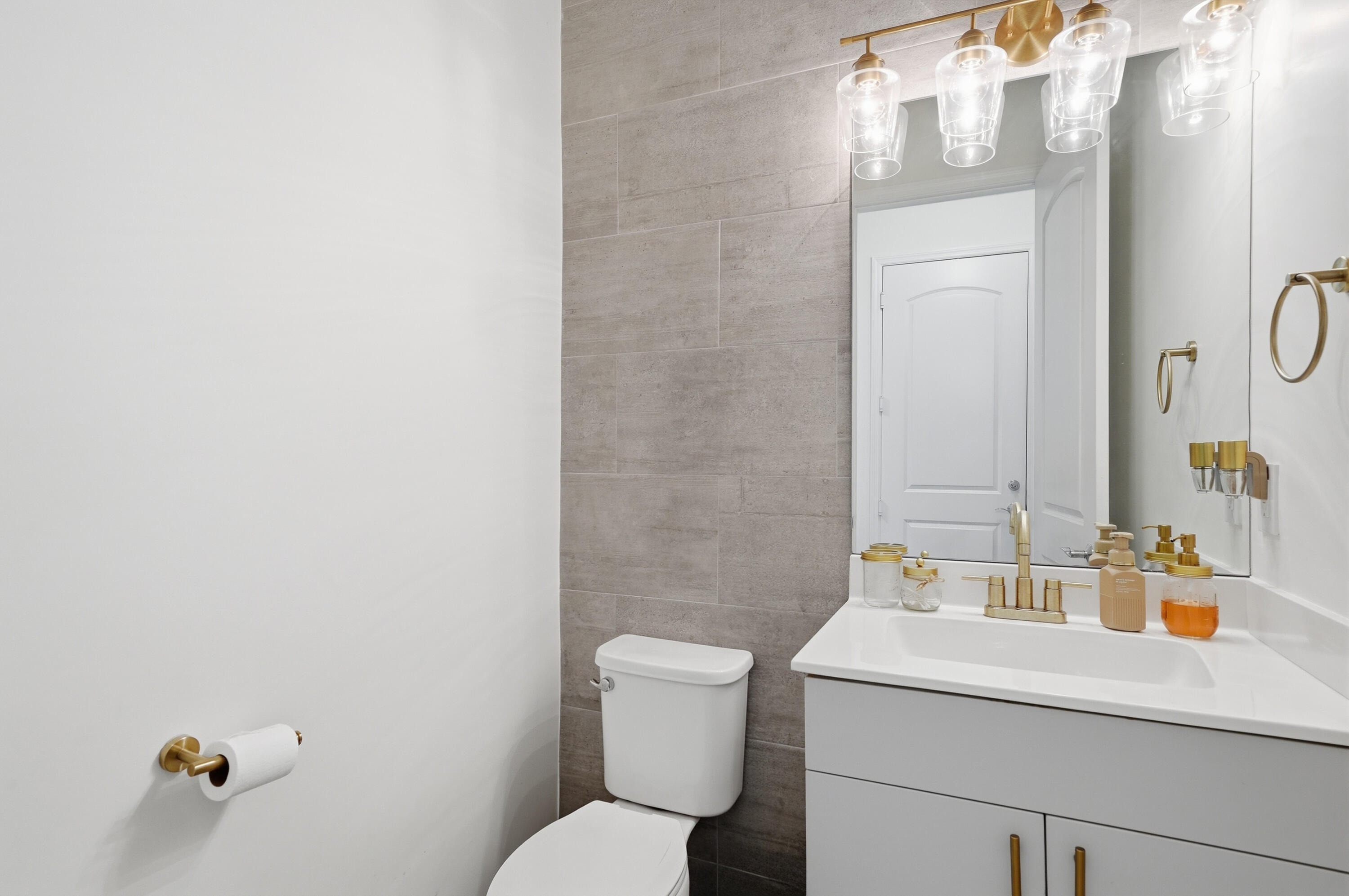 VENETIAN PARC - Residential