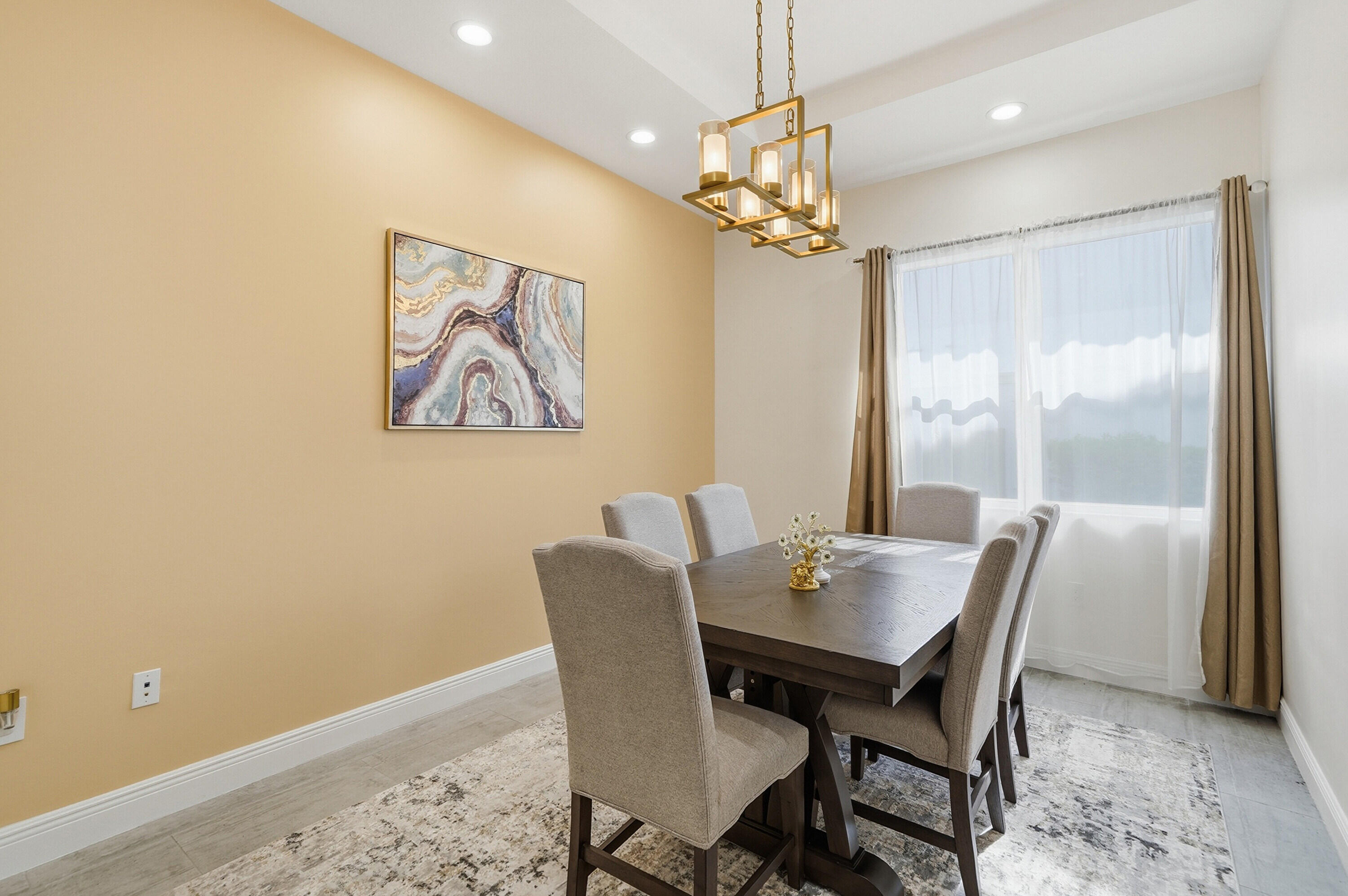 VENETIAN PARC - Residential