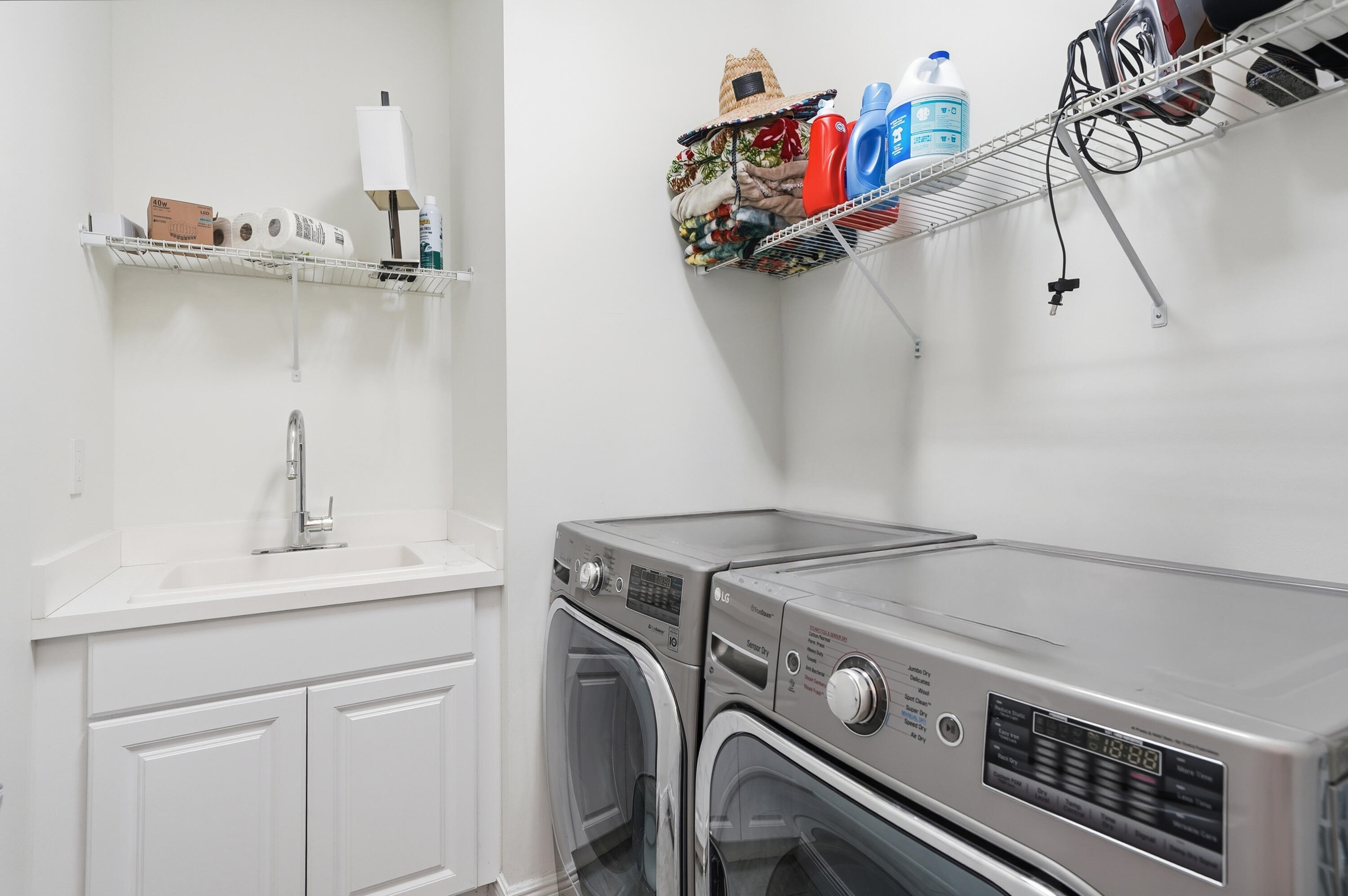 VENETIAN PARC - Residential